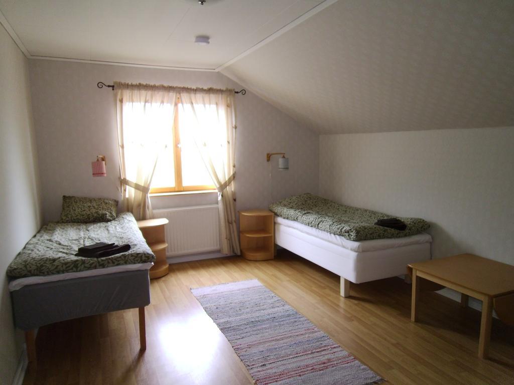 Albergue Mellangarden Vasterbykil Habitación foto