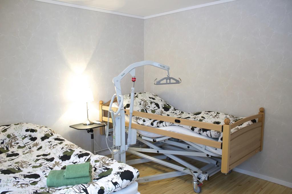 Albergue Mellangarden Vasterbykil Habitación foto