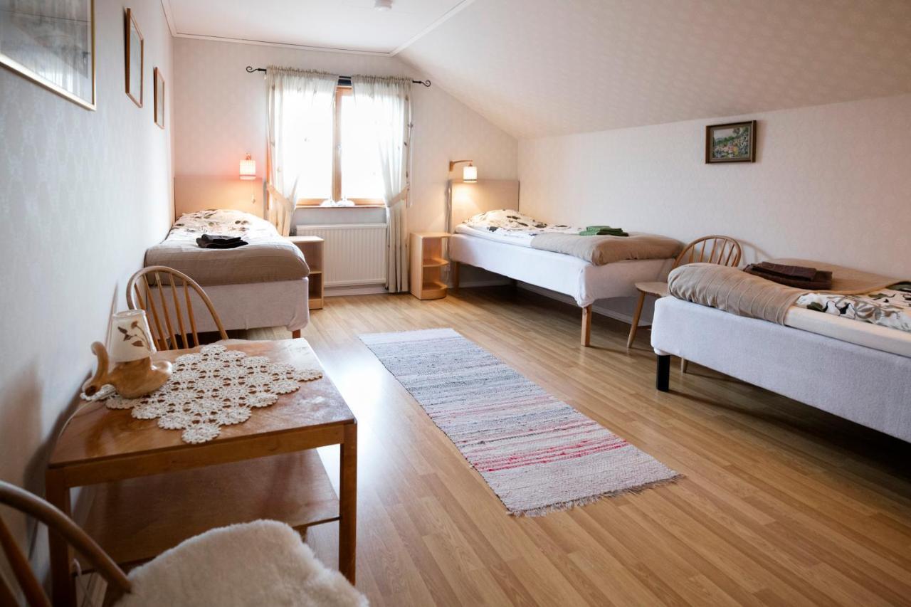 Albergue Mellangarden Vasterbykil Habitación foto
